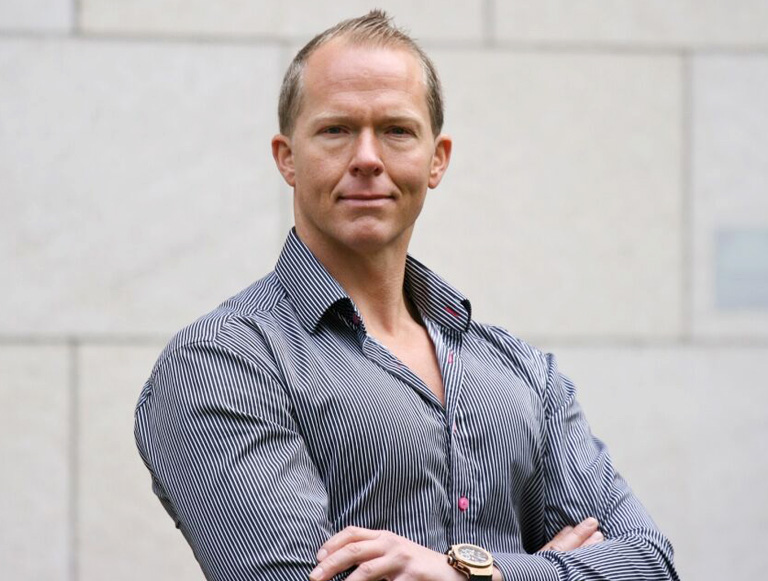 mikael syding 25 minuter